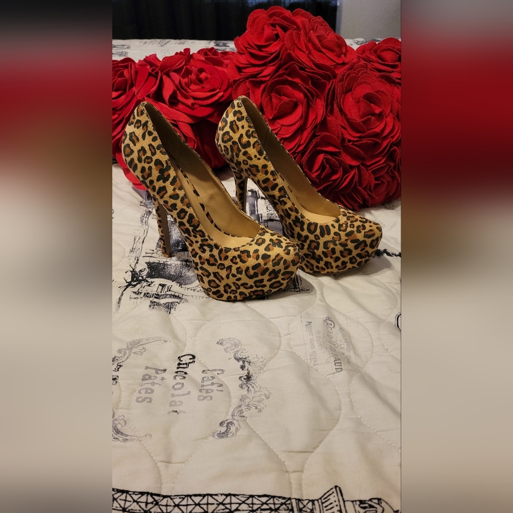Platform Animal Print heels